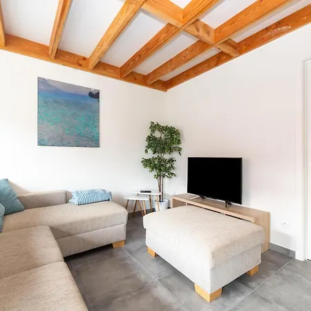 Stylish Polder House In A Quiet Location Holiday home *